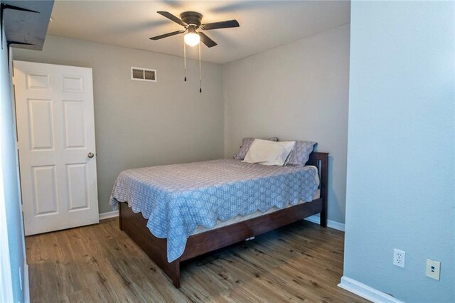 2335 Surrey Dr, Lawrence, KS 66046 - photo 26