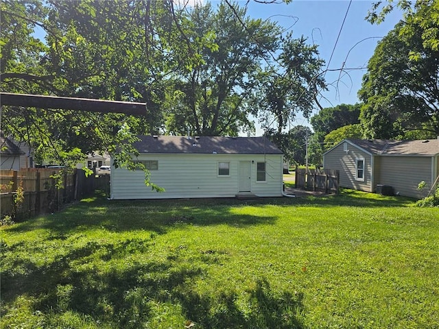 1615 N High St, Independence, MO 64050 - back of property