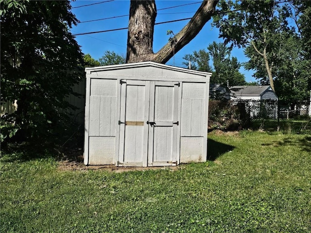 1615 N High St, Independence, MO 64050 - view of shed