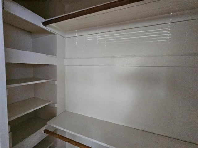 1615 N High St, Independence, MO 64050 - view of spacious closet