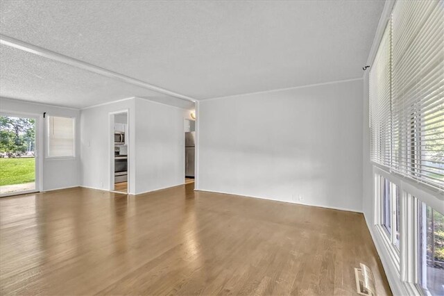 6000 N Tracy Ave, Gladstone, MO 64118 - photo 6