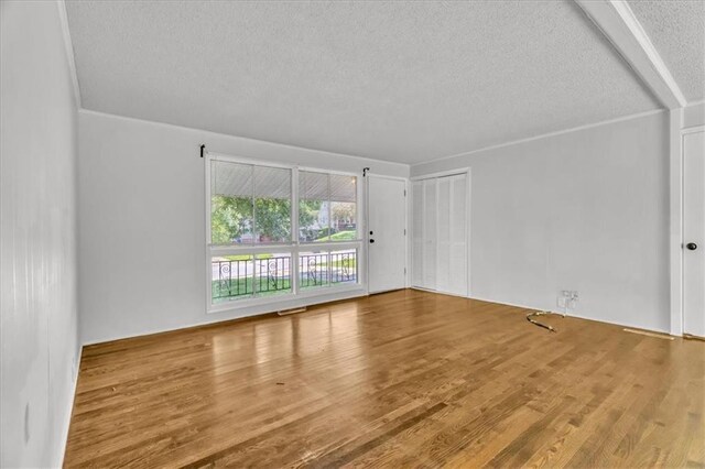 6000 N Tracy Ave, Gladstone, MO 64118 - photo 8