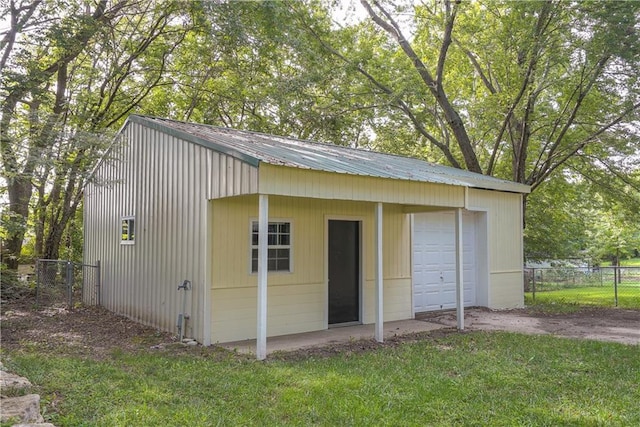 1613 SE Royal St, Oak Grove, MO 64075 - view of outbuilding