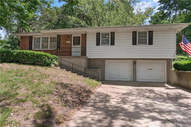 6705 N Bellefontaine Ave, Gladstone, MO 64119 - photo 1