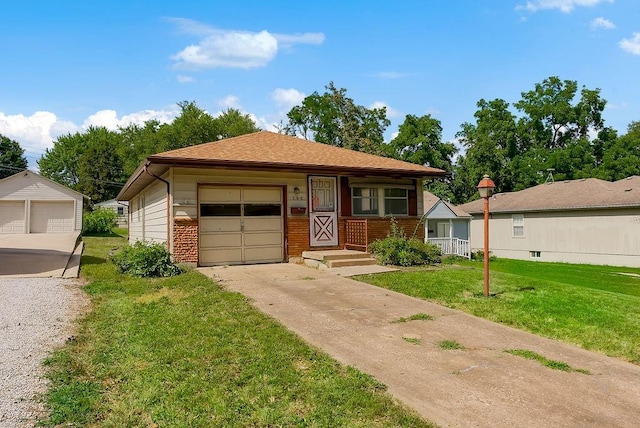 208 E 80th Ter, Kansas City, MO 64114 - photo 1