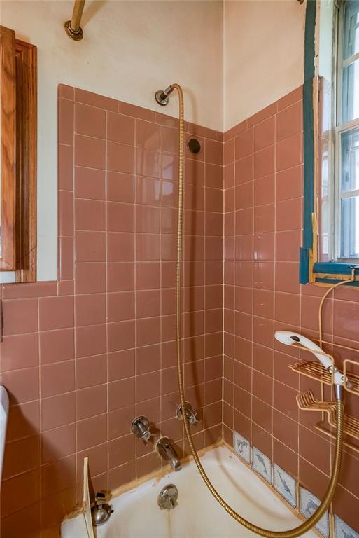 208 E 80th Ter, Kansas City, MO 64114 - photo 15