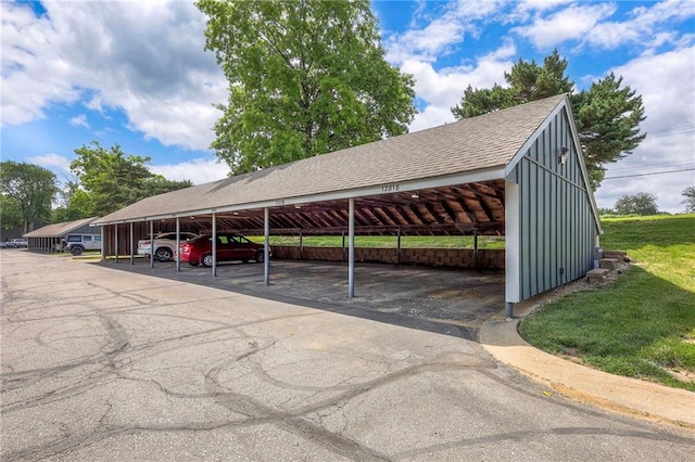12818 W 110th Ter, Overland Park, KS 66210 - view of covered parking lot