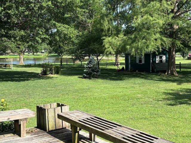 603 Lakeside Ct, Girard, KS 66743 - view of yard featuring a water view