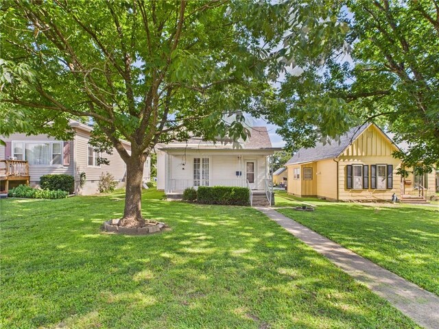 419 9th St W, Fort Scott, KS 66701 - photo 1