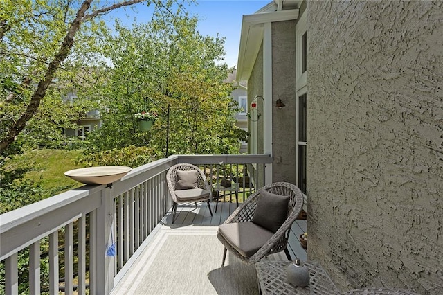 5817 Park Cir, Shawnee, KS 66216 - view of balcony