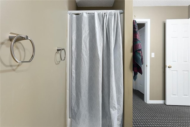 5817 Park Cir, Shawnee, KS 66216 - full bathroom featuring a textured ceiling and shower / tub combo