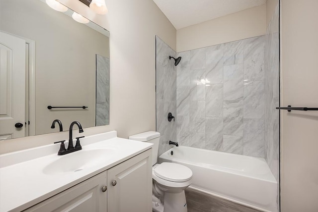 20444 W 125th Ter, Olathe, KS 66061 - full bath featuring vanity, bathtub / shower combination, and wood finished floors