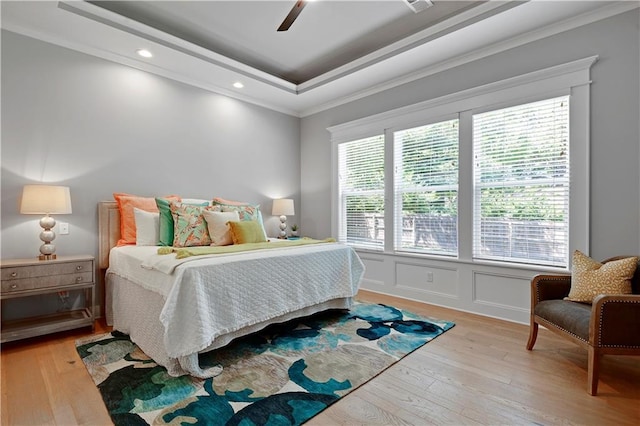 2210 W 73rd St, Prairie Village, KS 66208 - bedroom featuring crown molding, light wood-style flooring, recessed lighting, a raised ceiling, and ceiling fan