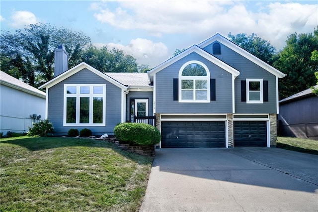 212 NE Topaz Dr, Lees Summit, MO 64086 - photo 1