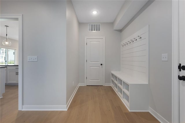 16772 S Twilight Ln, Olathe, KS 66062 - mudroom featuring light wood finished floors and baseboards
