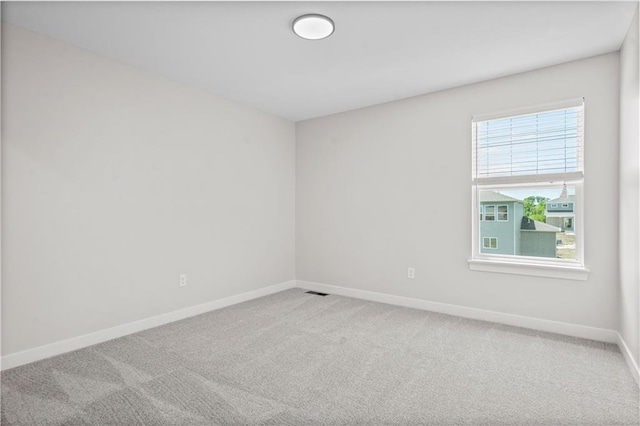 16716 S Twilight Ln, Olathe, KS 66062 - carpeted empty room with baseboards