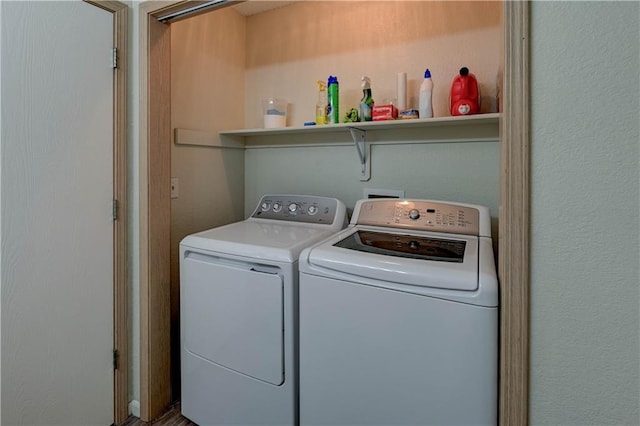 3524 NE Austin Dr, Lees Summit, MO 64064 - washroom with independent washer and dryer