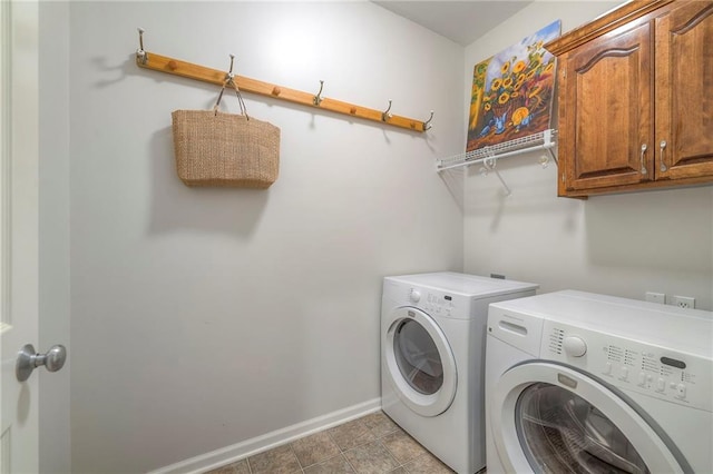 3013 S Granite Ave, Blue Springs, MO 64015 - laundry area with washing machine and clothes dryer and cabinet space