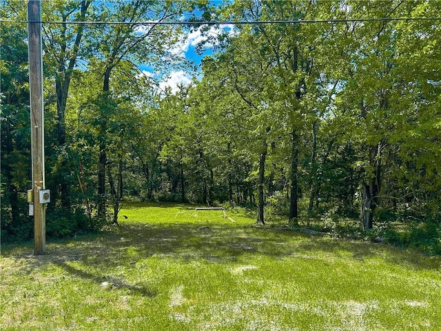 33 W Sugar Lake Cv, Mound City, KS 66056