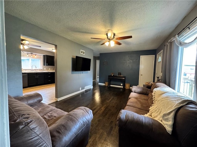 233 W 5th St, Adrian, MO 64720 - photo 2