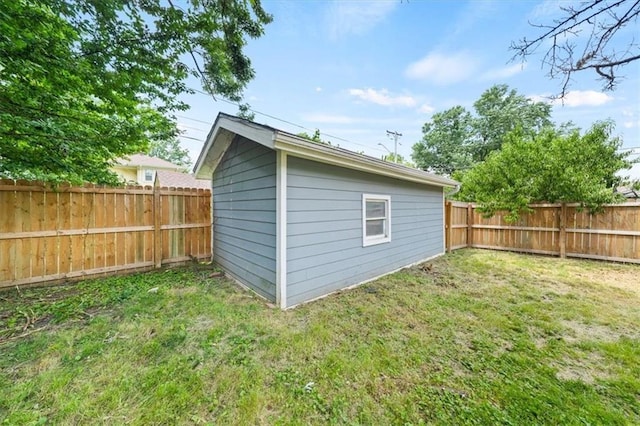 5900 Cherry St, Kansas City, MO 64110 - view of outbuilding featuring a fenced backyard