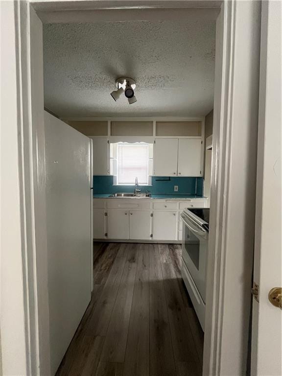 4455 Eaton St, Kansas City, KS 66103 - photo 10