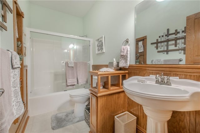 22604 Vincent St, Peculiar, MO 64078 - bathroom with tile patterned flooring and enclosed tub / shower combo
