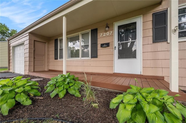 7207 Dearborn St, Overland Park, KS 66204 - photo 3