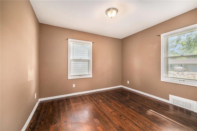 7207 Dearborn St, Overland Park, KS 66204 - photo 13