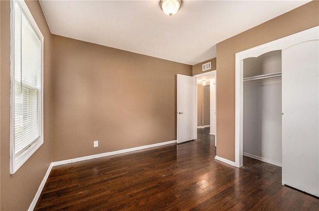 7207 Dearborn St, Overland Park, KS 66204 - photo 16