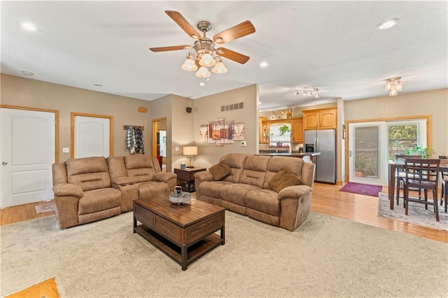 923 E Myrtle St, Pleasant Hill, MO 64080 - photo 6