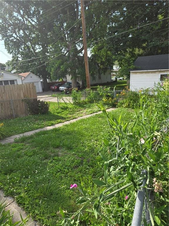 2725 Duncan St, Saint Joseph, MO 64507 - photo 2