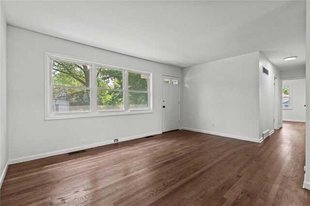 8216 Central St, Kansas City, MO 64114 - photo 5