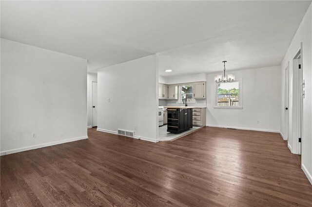 8216 Central St, Kansas City, MO 64114 - photo 6