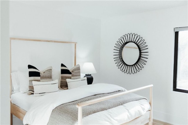 5500 Mission Rd, Fairway, KS 66205 - bedroom with baseboards