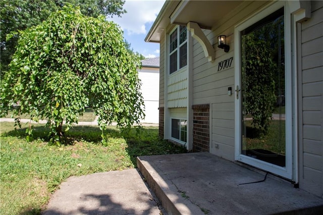 19707 E 14th St, Independence, MO 64056 - view of patio / terrace