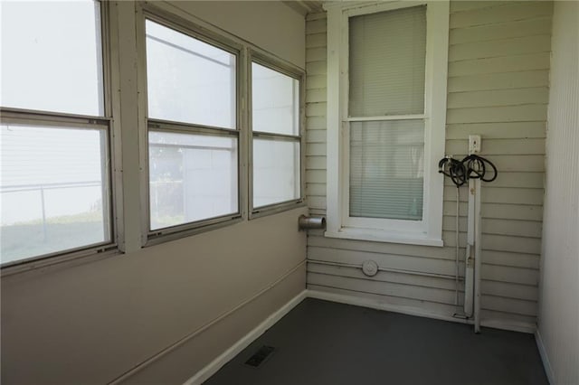 2603 Patee St, Saint Joseph, MO 64507 - view of unfurnished sunroom