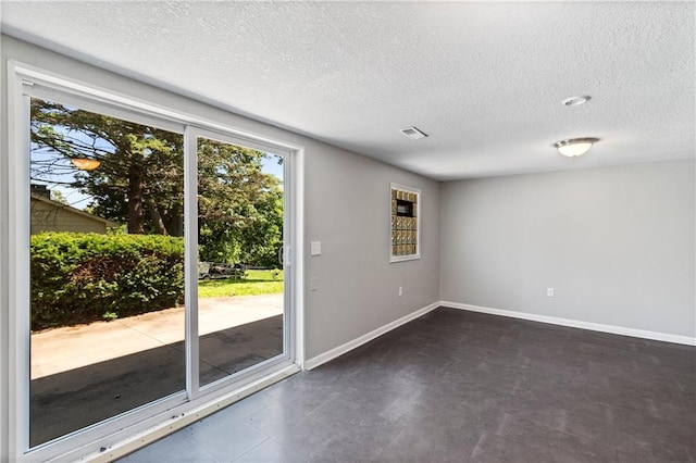 6511 Valley View St, Kansas City, MO 64152 - photo 22