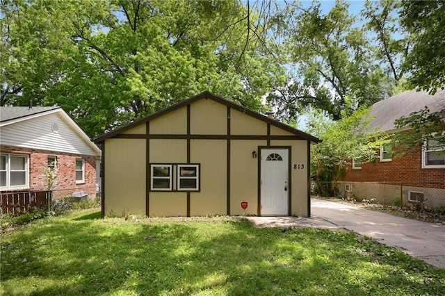 813 S Hardy Ave, Independence, MO 64053 - view of outbuilding