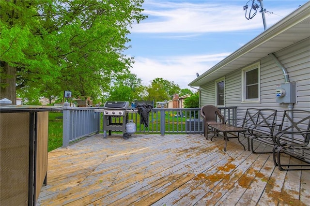 904 Leone Ave, Sedalia, MO 65301 - deck with grilling area