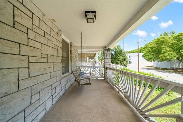 362 S 10th St, Kansas City, KS 66102 - view of covered porch