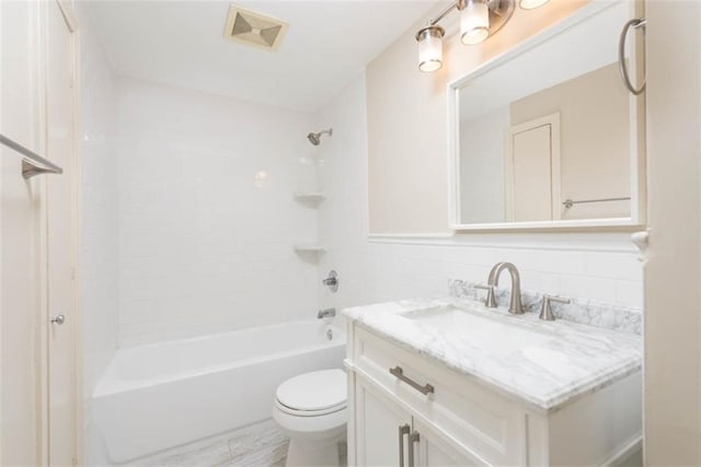 627 E Meyer Blvd, Kansas City, MO 64131 - bathroom with vanity and  shower combination