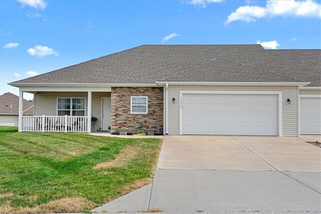 11326 Verde Dr, Kansas City, KS 66109 - photo 1