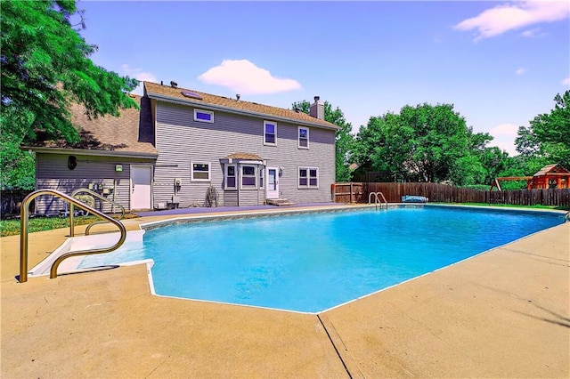 2623 W 131st St, Olathe, KS 66061 - view of swimming pool with a patio area