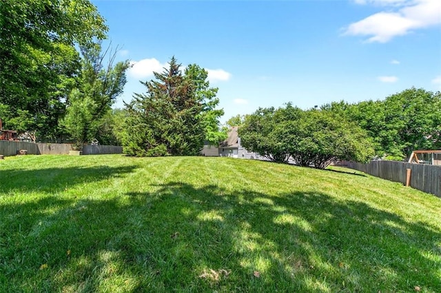 2623 W 131st St, Olathe, KS 66061 - view of yard