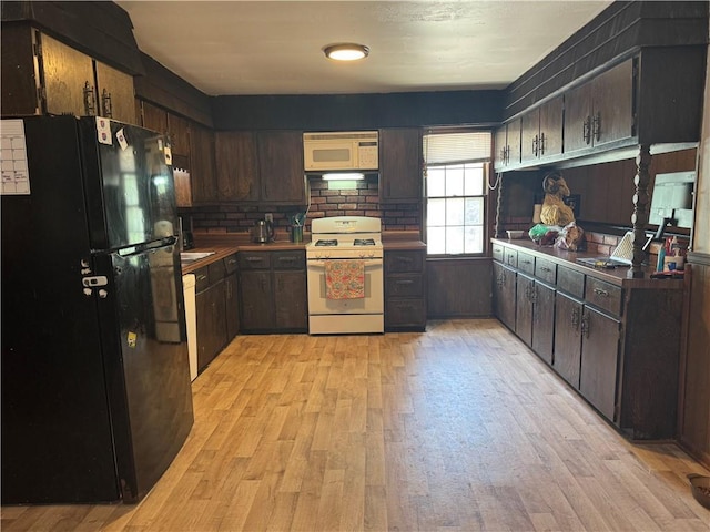 10501 Oakland Ave, Kansas City, MO 64134 - photo 8