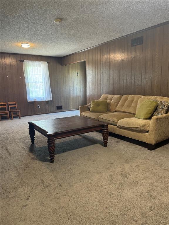 10501 Oakland Ave, Kansas City, MO 64134 - photo 12
