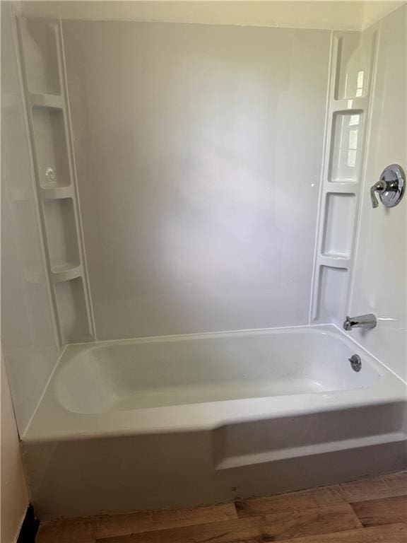 10501 Oakland Ave, Kansas City, MO 64134 - photo 15