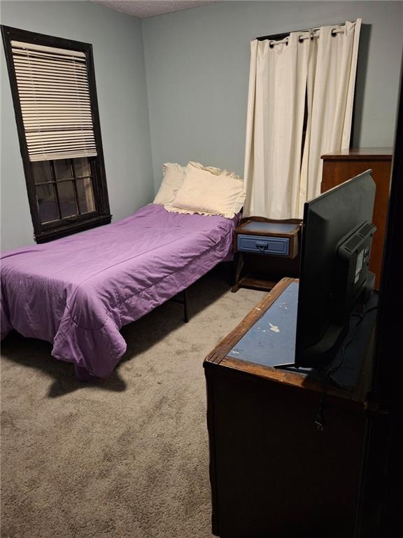 10501 Oakland Ave, Kansas City, MO 64134 - photo 19