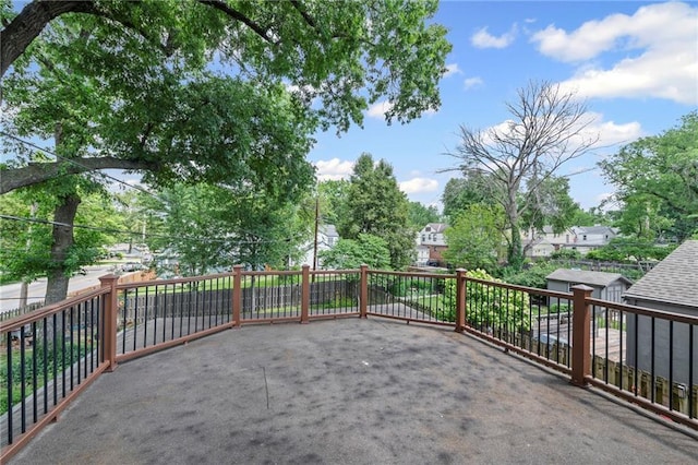 1296 W 72nd Ter, Kansas City, MO 64114 - view of patio / terrace